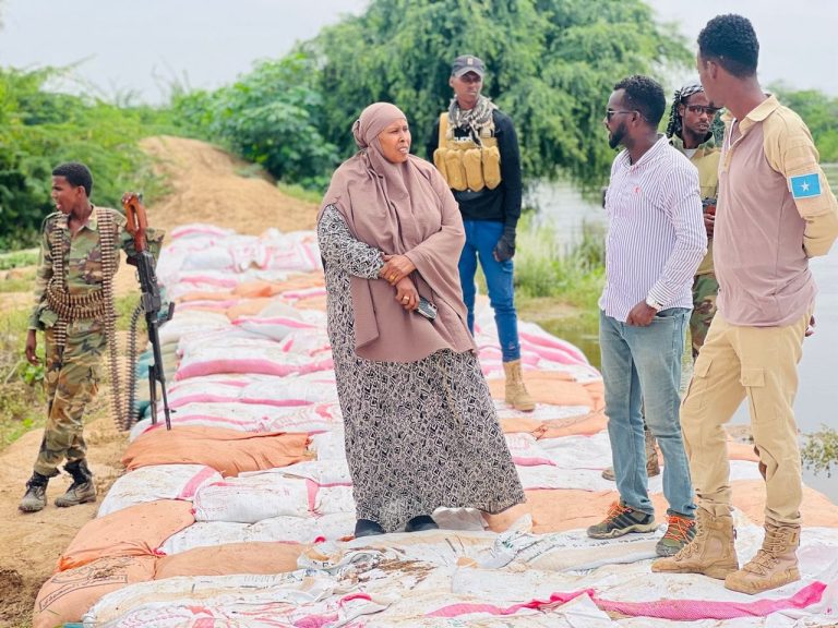 {DAAWO SAWIRADA} Duqa Magaalada Baladweyne oo Kormeertay Goobaha Wabiga Qataradan Badan ka jiraan