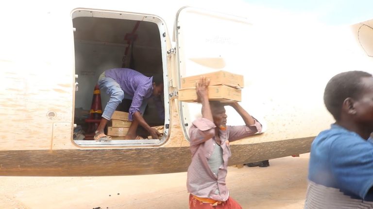 DAAWO MUUQAALKA} Mamulka gobalka Hiiraan ee Hirshabelle oo maanta Hay’adda SODMA kala wareegay Deeq gar-gaar ah.