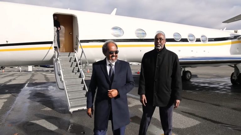 {DAAWO MUQAALKA} Madaxweyne Xasan Shiikh oo gaaray magaalada New York ee dalka Maraykanka