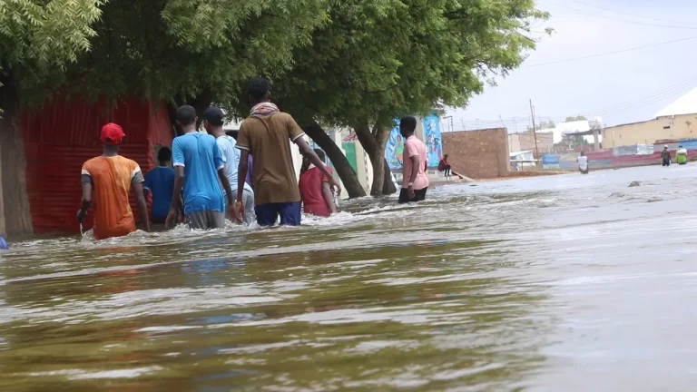 {DAAWO MUQAALKA} Shacabka Fatahaada uga barakacay Baladweyne oo loogu baaqay in aysan kusoo laaban Magaaladda.