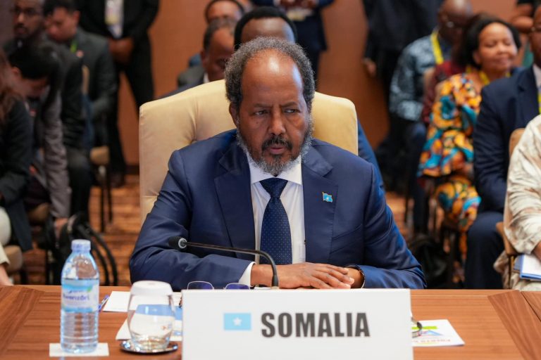 Madaxweyne Xasan Sheekh oo shaaciyay in uu Safar ku tagayo Addis Ababa xilli Itoobiya aysan ka laaban damaceeda ee Badda