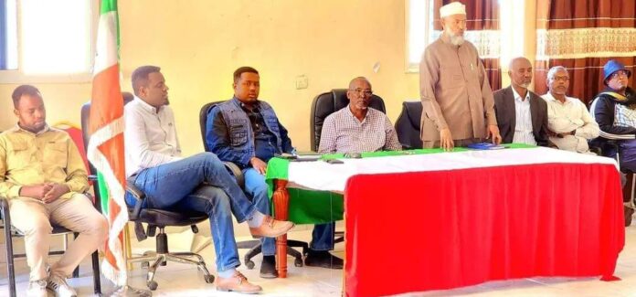 Somaliland oo heshiis kala dhax dhigtay Beelo ku dagaalamay degmada Ceelafweyn