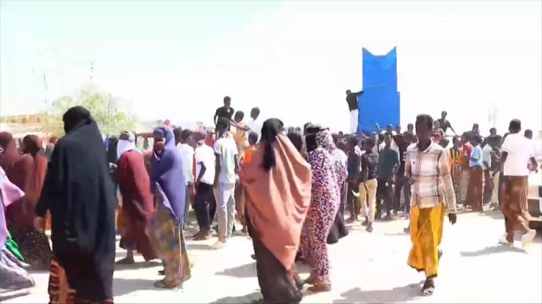 {DAAWO MUUQAALKA} Shacabka Gaalkacyo oo u soobaxay Dabaaldaga Guusha Madaxweyne Dani.