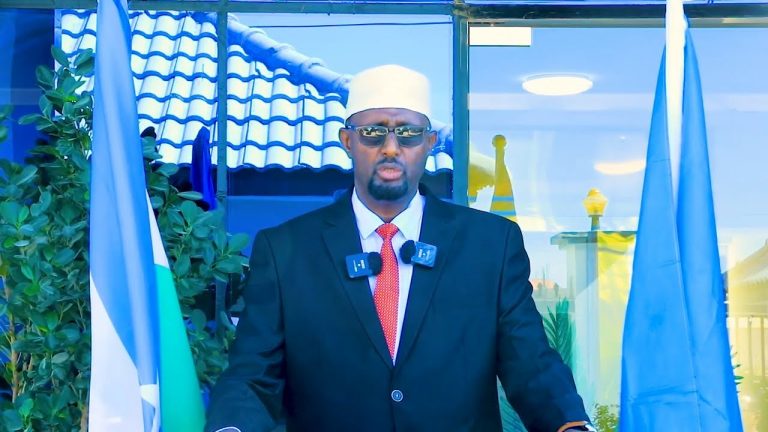 {DAAWO MUQAALKA} Ololaha Guddoomiyaha Baarlamanka Puntland oo dardar ku bilowday – Xildhibaan Mursal oo isku sharaxay