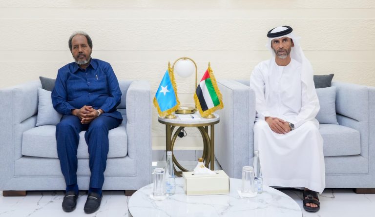 President Hassan Sheikh met with the Ambassador of the UAE to Mogadishu.