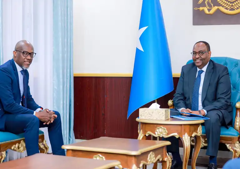 Madaxweyne Deni oo kulan la qaatay Wakiilka hay’adda Qaramada Midoobey ee arrimaha Qaxootiga {UNHCR}