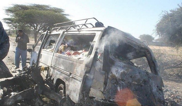 Gaari ay la socdeen dad shacab ah oo lagu gubay gobolka MUDUG.