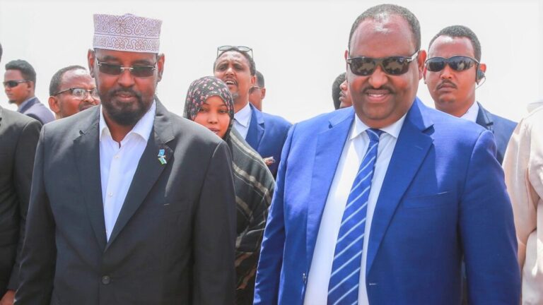 Codsi gaar ah oo loo diray maamuladda Jubbaland iyo Puntland.