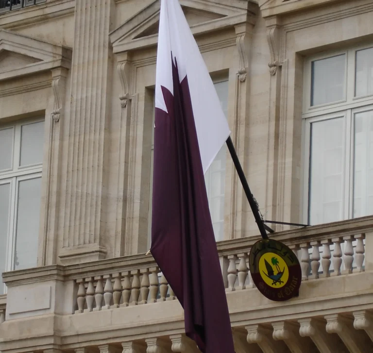 QATAR oo dib u billaabaysa howlaheeda shaqo ee Safaarada Suuriya.