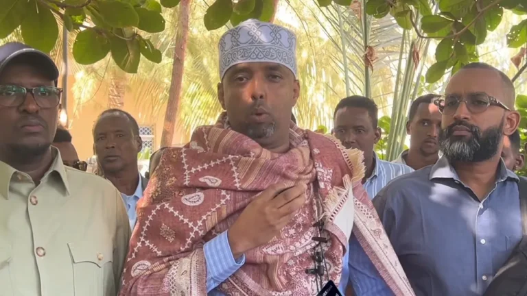 {DAAWO MUQAALKA}  Ugaas Yuusuf ”Wafdiga Baladweyne inoogu Yimid waxaan ka Rabnaa Xal”