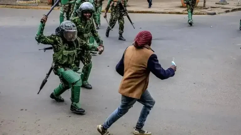 29 qof ayaa weli la la’ahay kaddib markii lagu afduubtay Kenya.