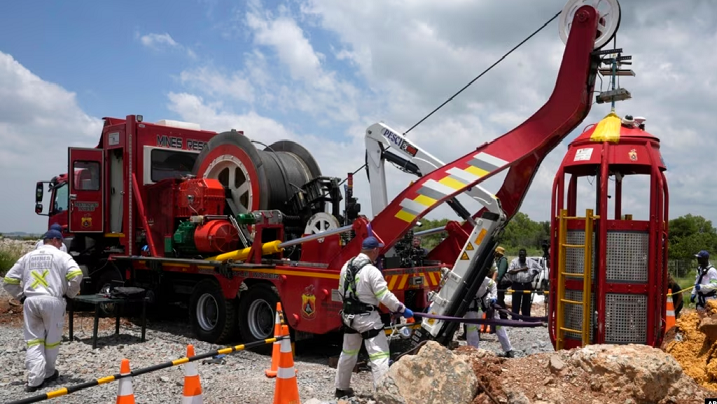 Standoff in South Africa ends with 87 miners dead, anger at police tactics.