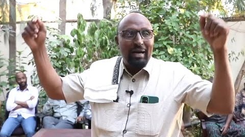 {DAAWO MUQAALKA} Nabadoonka Cali madaxweyne “Waxaan balan qadayaa in hal nin wadadaas lagu arkin”