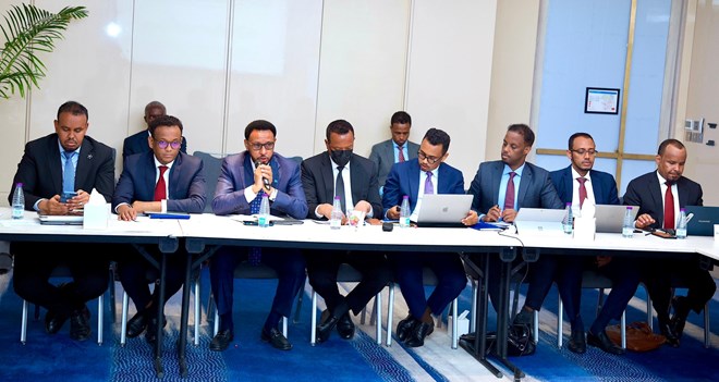 Somali government and IMF hold high-level meetings in Riyadh to enhance economic growth.